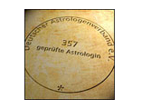 Geprüfte Astrologin DAV (Deutscher Astrologen-Verband)
